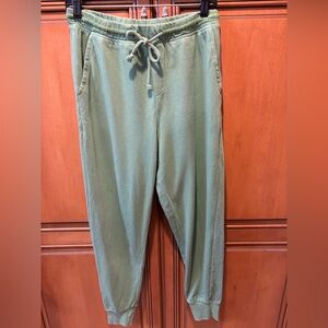 Aerie Green Drawstring Joggers with Split Hem. Size: S